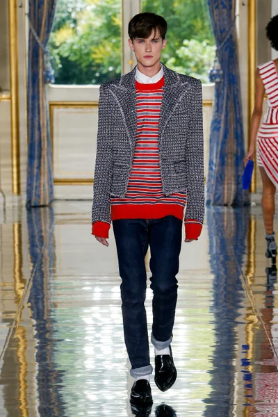 Look 31